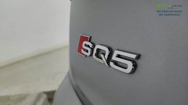 Used 2025 Audi SQ5 Prestige AWD/4WD image 18