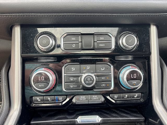 Used 2022 GMC Yukon Denali RWD image 19