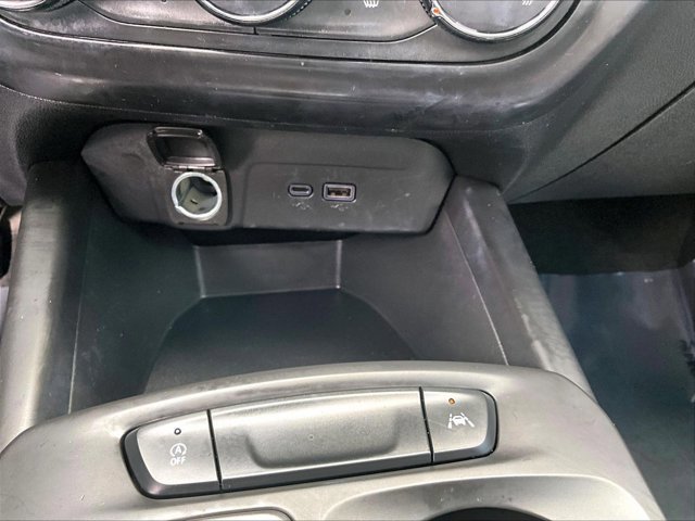 Used 2024 Chevrolet Trax RS w/ Driver Confidence Package FWD image 25