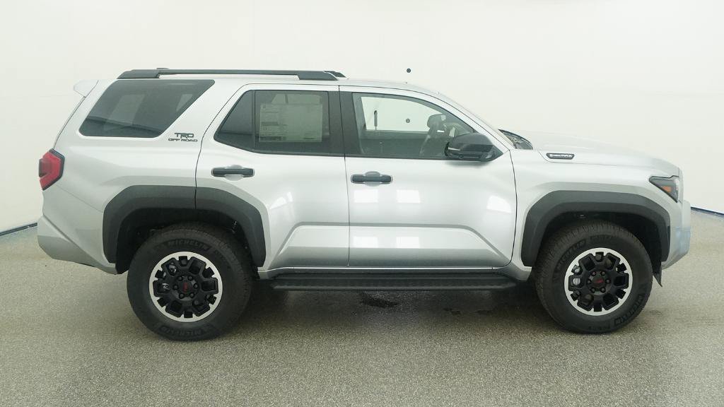 New 2026 Toyota 4Runner TRD Off-Road Premium AWD/4WD image 14