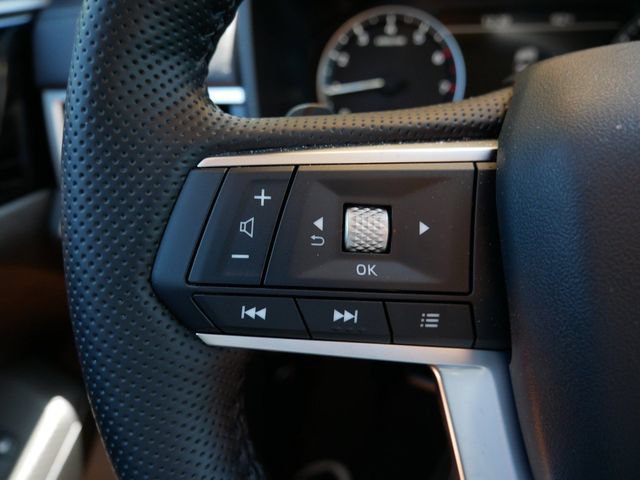 Used 2026 Mitsubishi Outlander SE AWD/4WD image 17