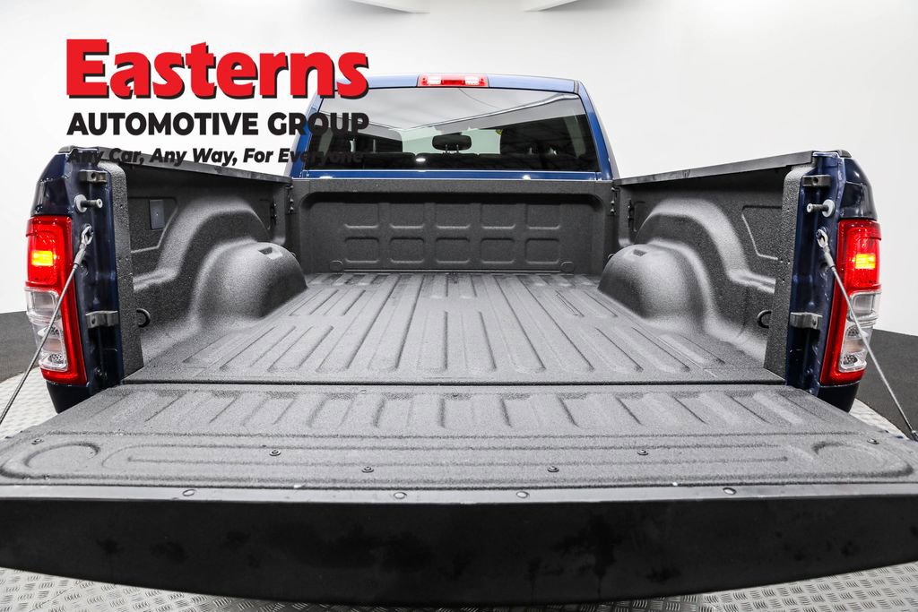 Used 2024 RAM 2500 Big Horn w/ Bed Utility Group image 9