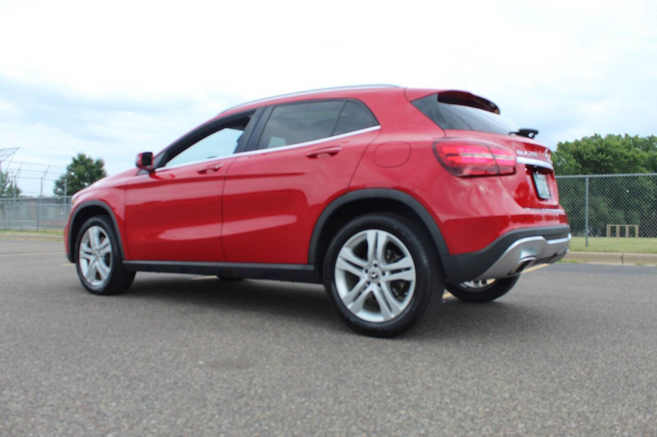 Used 2020 Mercedes-Benz GLA 250 4MATIC image 13