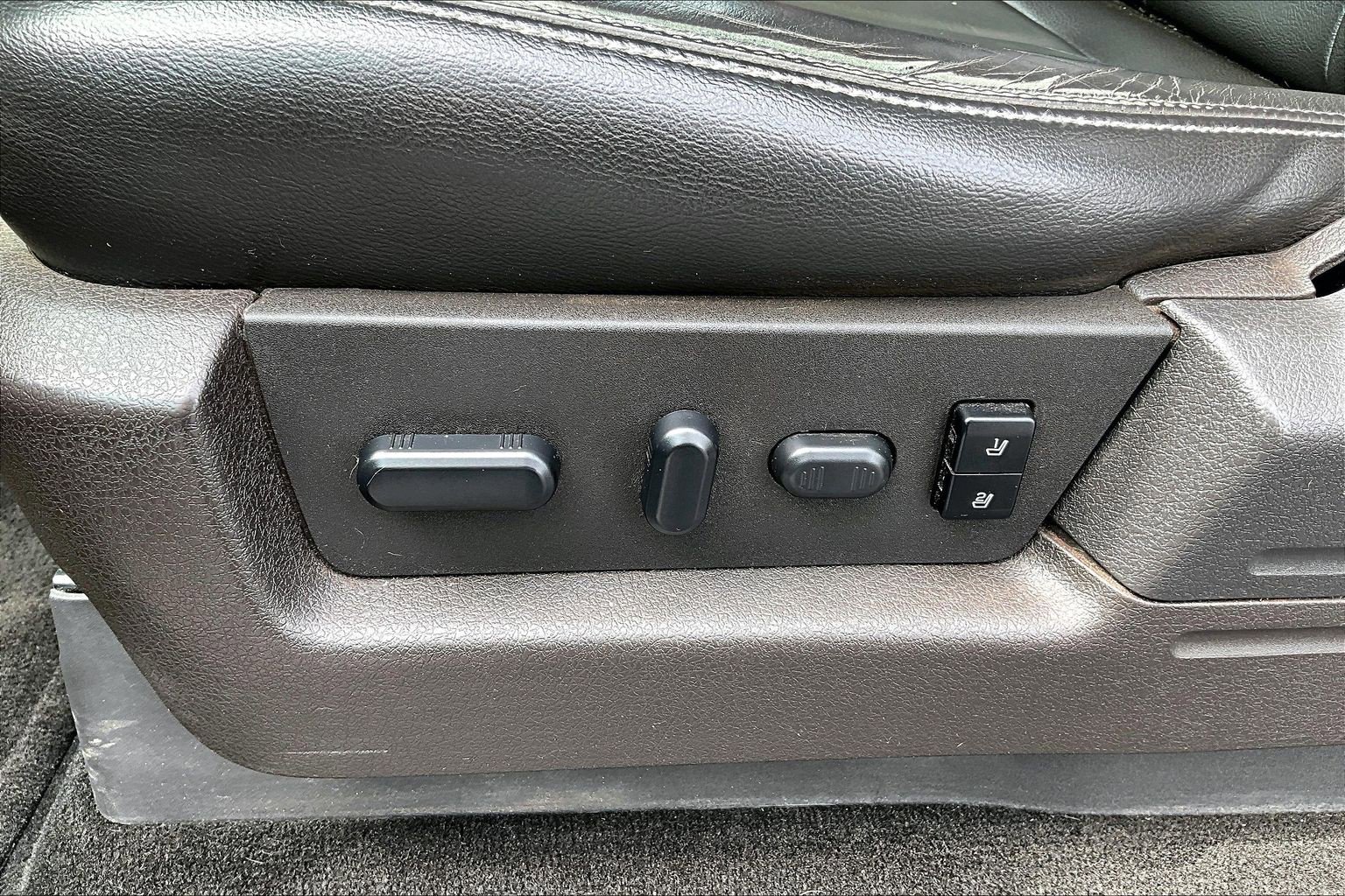 Used 2014 Ford F150 Lariat AWD/4WD image 33