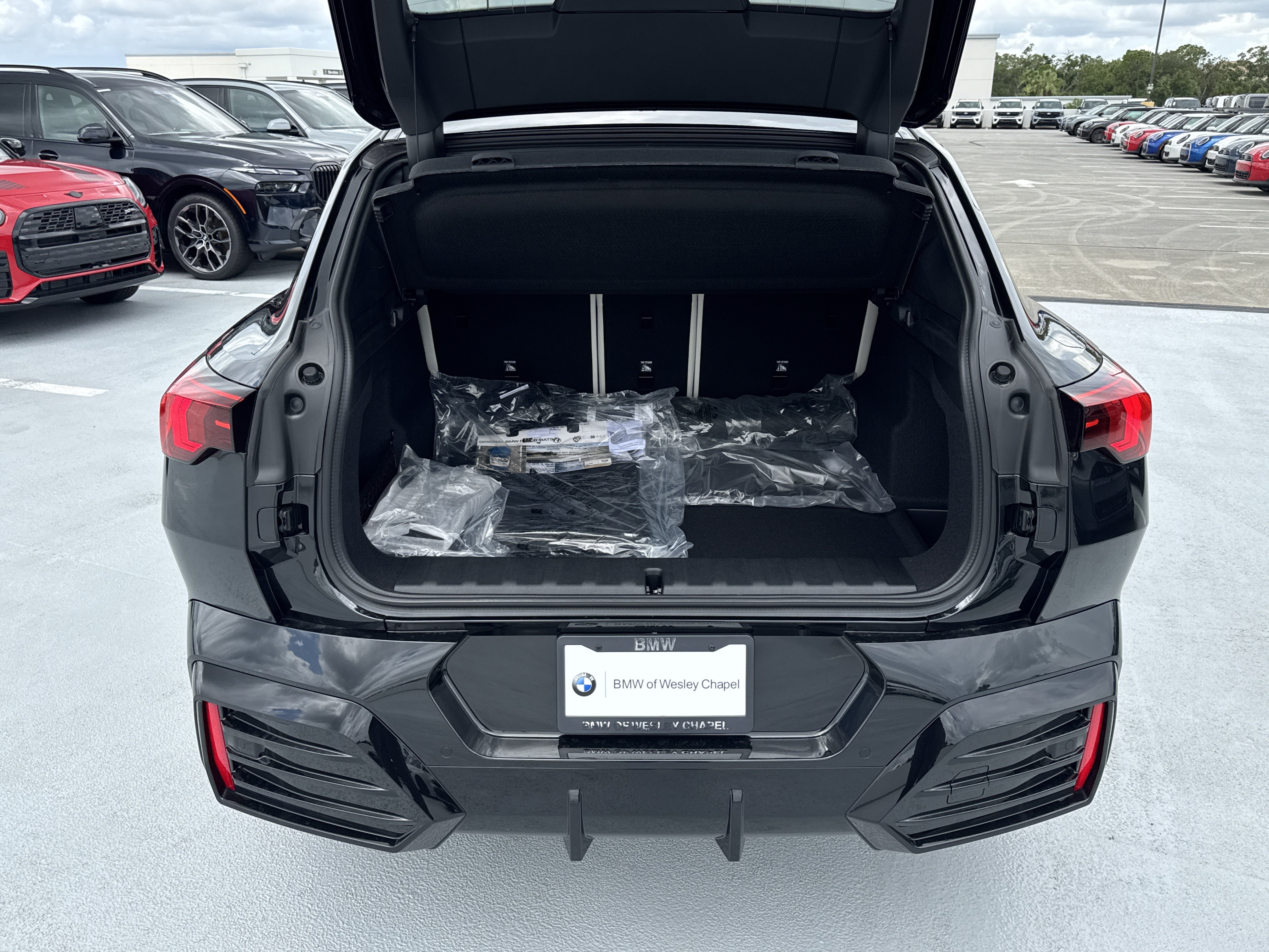 New 2026 BMW X2 xDrive28i w/ Technology Package AWD/4WD image 12