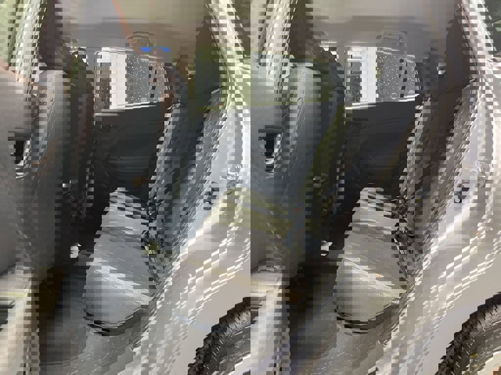 Certified 2025 Subaru Impreza 2.0i image 37