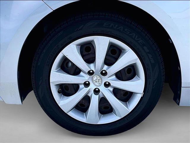 Used 2021 Toyota Corolla LE FWD image 10