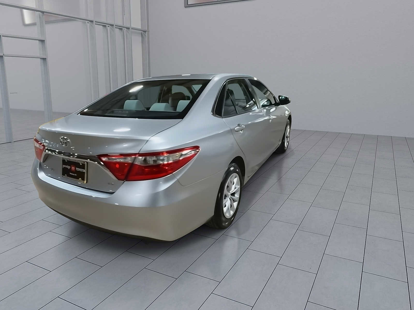 Used 2016 Toyota Camry LE FWD image 8