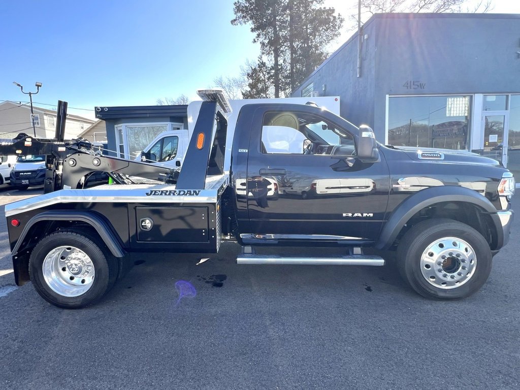 New 2024 RAM 4500 SLT w/ Quick Order Package 2YG SLT image 11