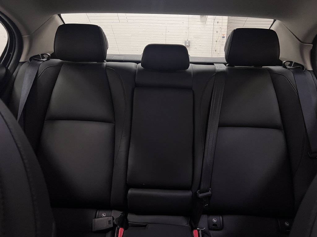Used 2024 MAZDA MAZDA3 s FWD image 28