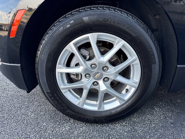 Used 2024 Chevrolet Equinox LT w/ LPO, Floor Liner Package FWD image 12