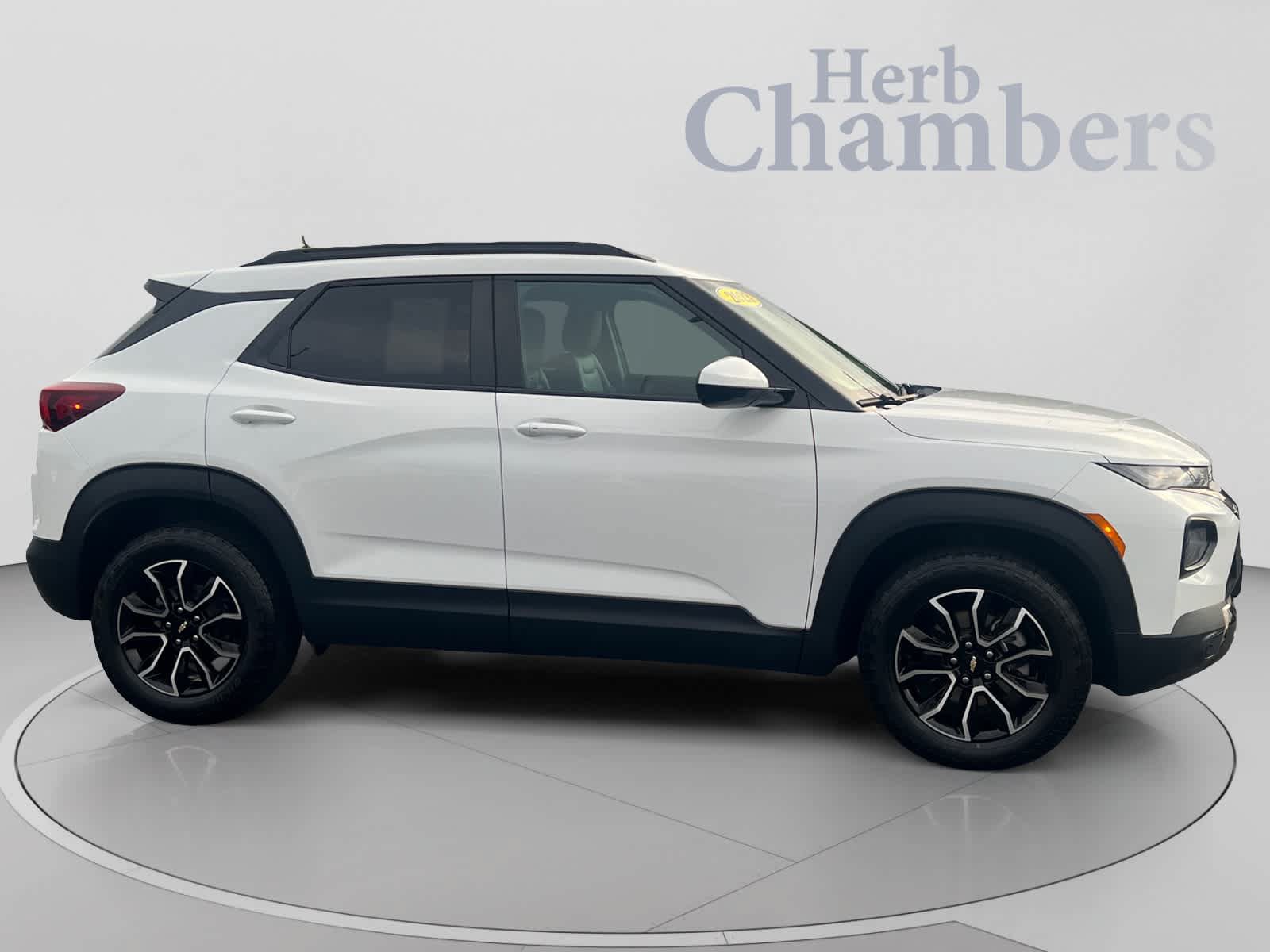 Certified 2023 Chevrolet TrailBlazer ACTIV AWD/4WD image 5