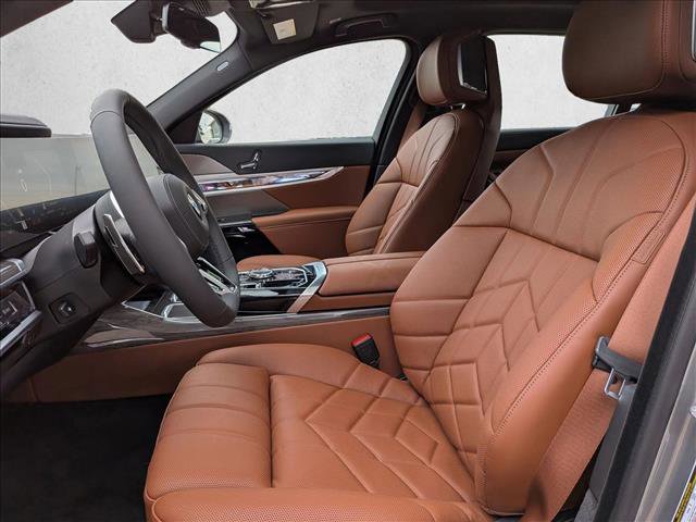 New 2026 BMW 740i RWD image 4