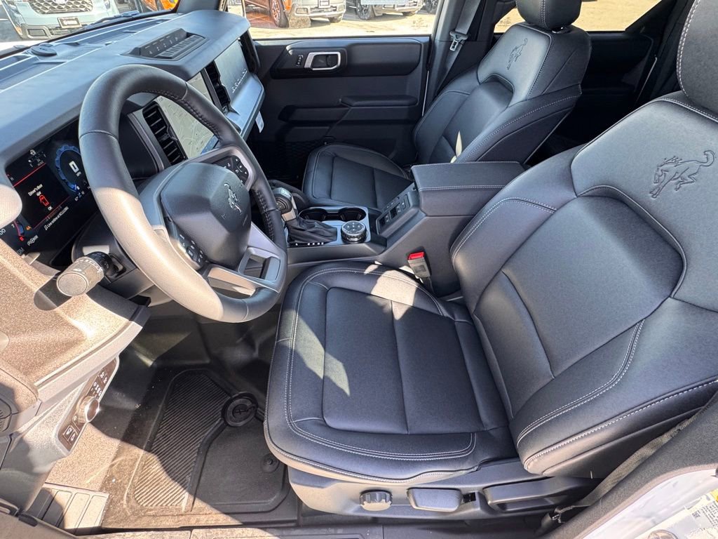 New 2025 Ford Bronco Badlands image 17