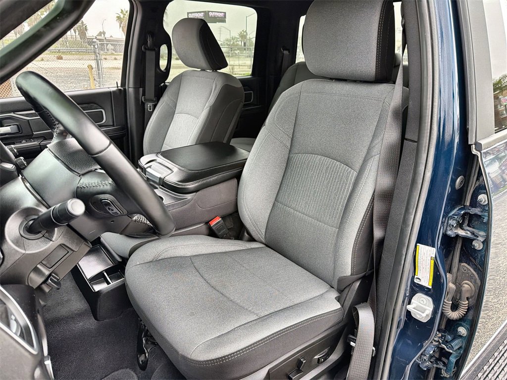 Used 2024 RAM 2500 Big Horn w/ Bed Utility Group image 13