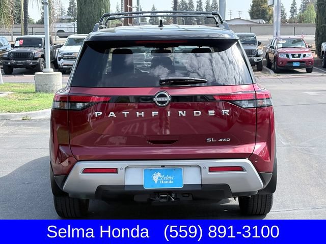 Used 2022 Nissan Pathfinder SL AWD/4WD image 6