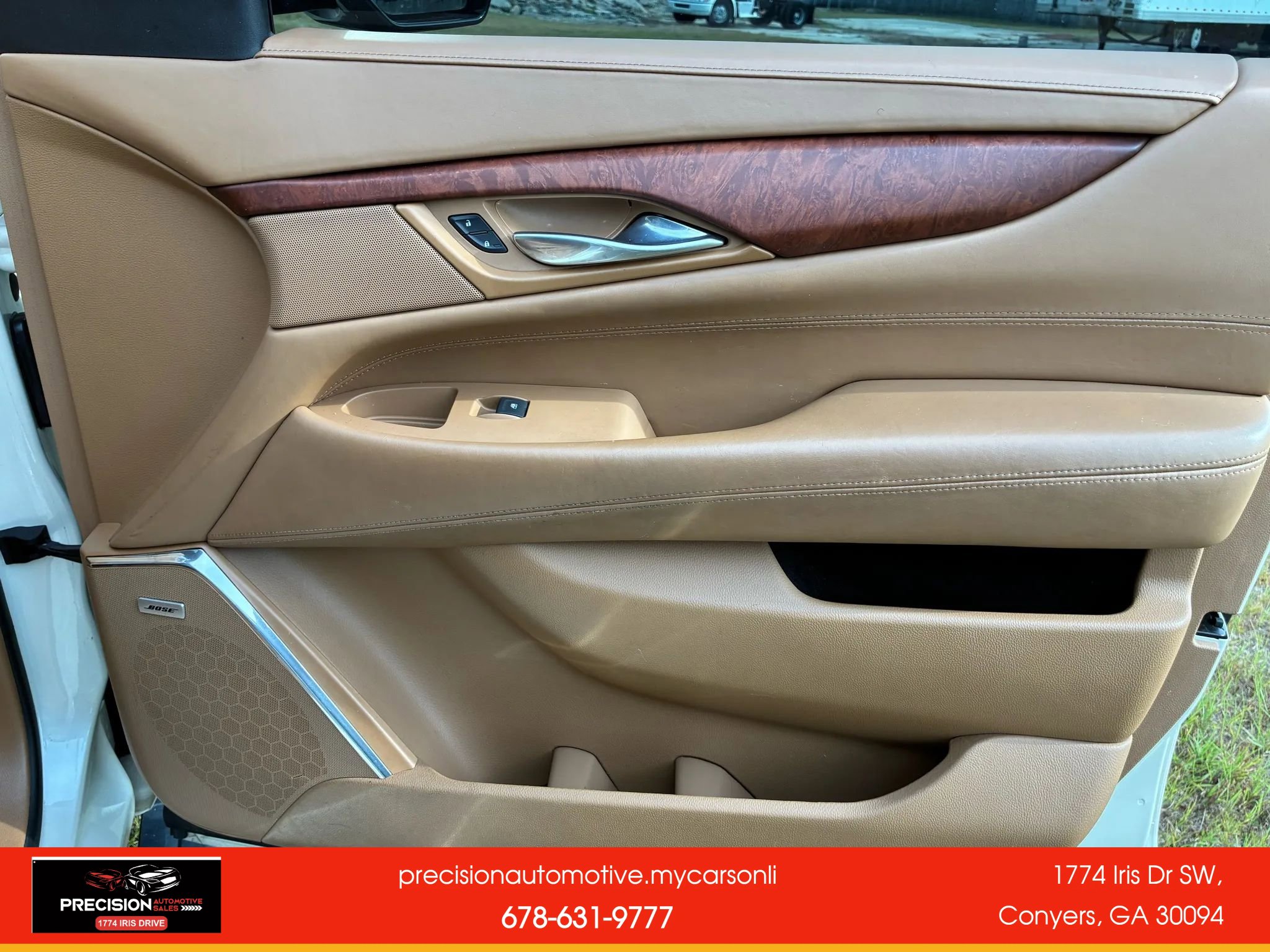 Used 2015 Cadillac Escalade Platinum image 39