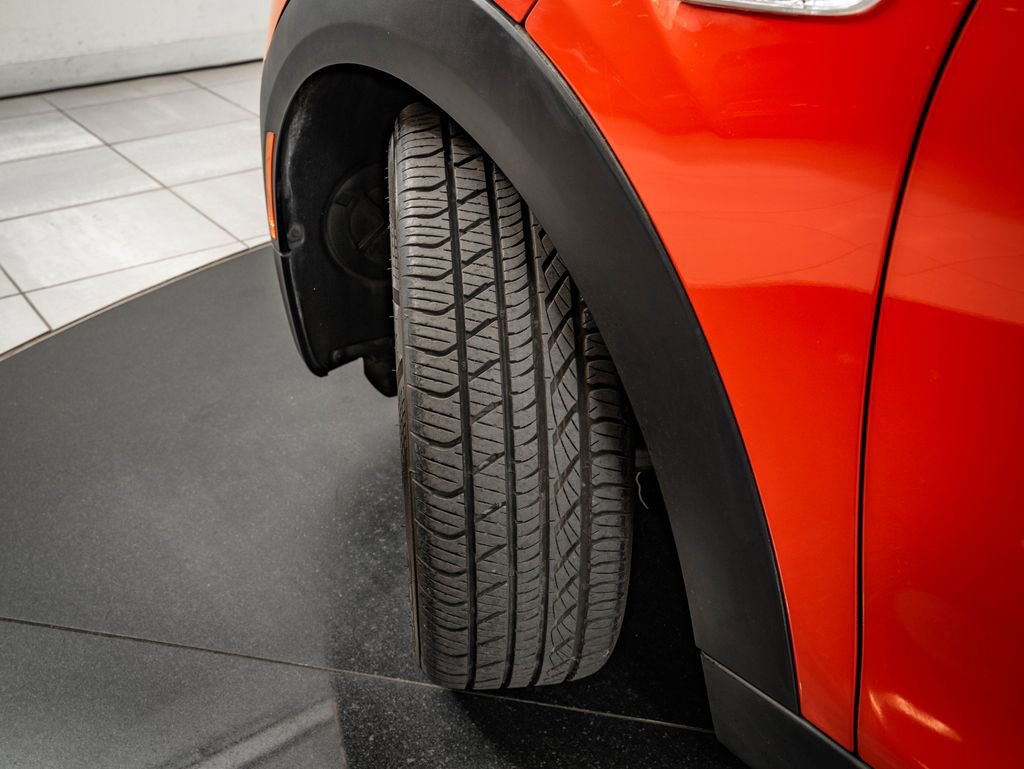 Used 2019 MINI Cooper 2-Door Hardtop FWD image 49