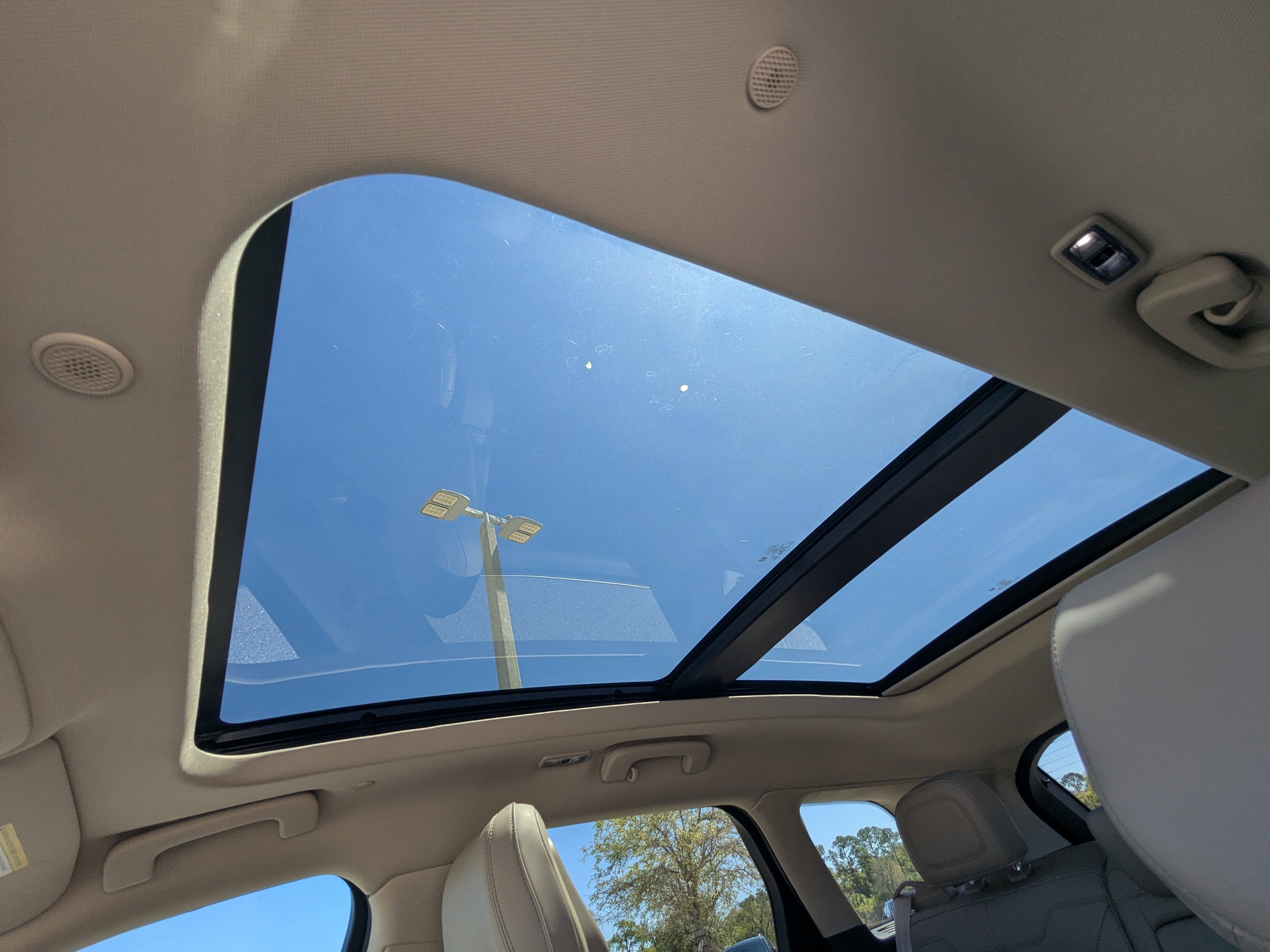 Used 2021 Lincoln Corsair Reserve w/ Equipment Group 201A image 23