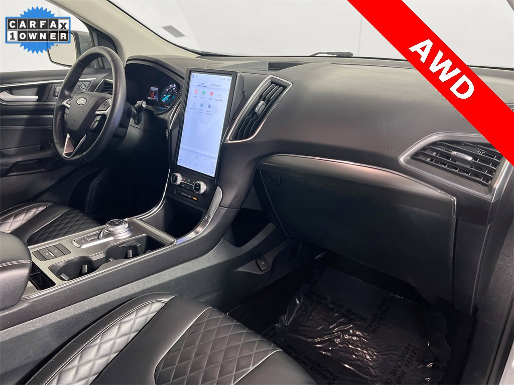 Used 2024 Ford Edge Titanium image 27