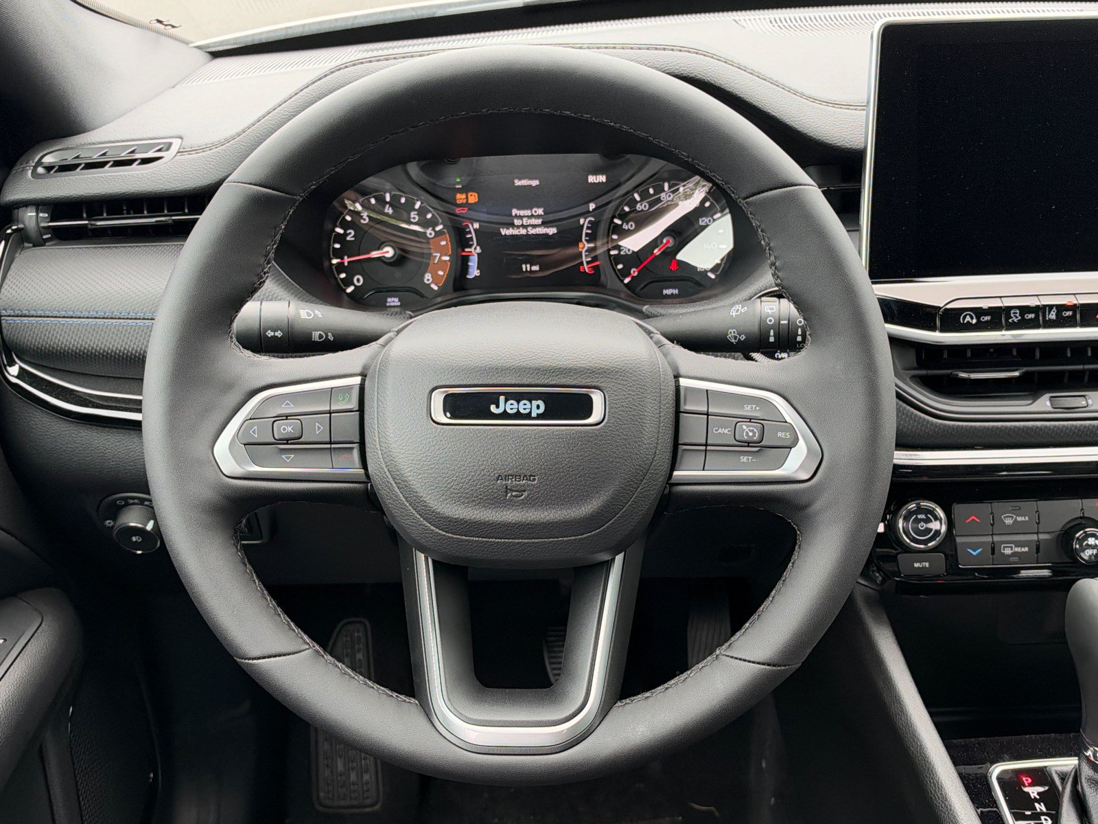 New 2026 Jeep Compass Latitude AWD/4WD image 23