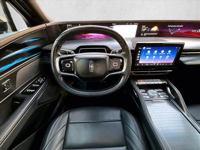 Used 2024 Lincoln Nautilus Premier w/ Jet Appearance Package image 7