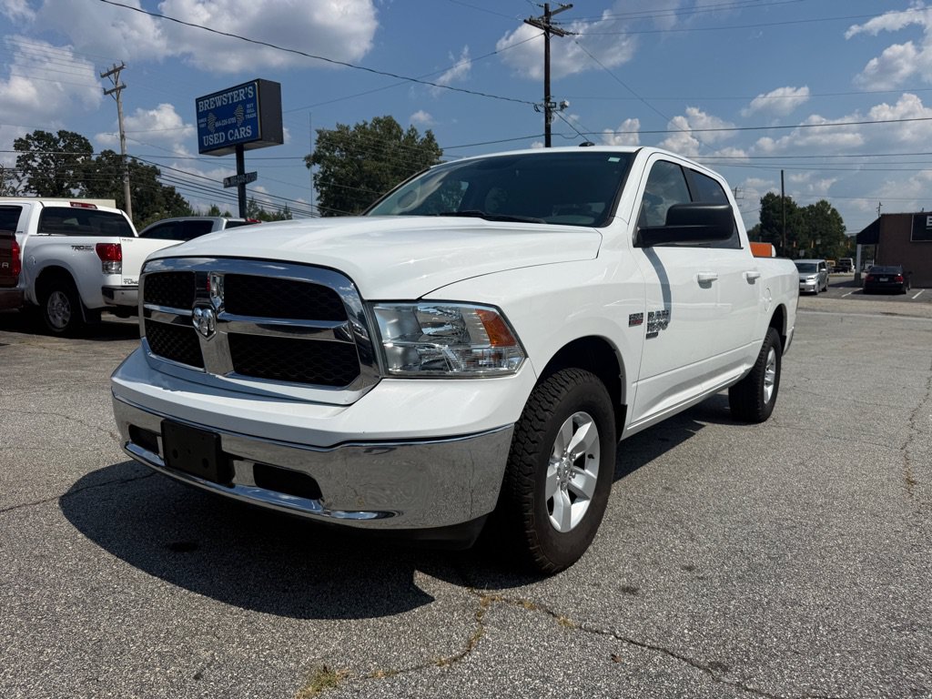 Used 2019 RAM 1500 Classic SLT AWD/4WD image 1