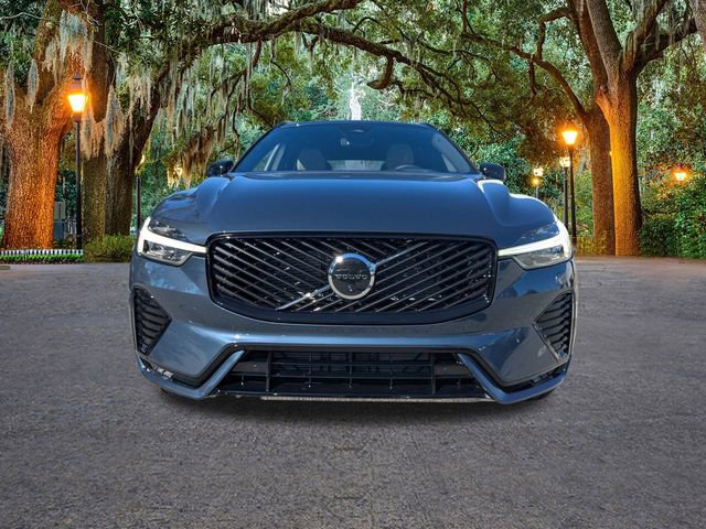 New 2026 Volvo XC60 B5 Plus w/ Protection Package Premier image 9
