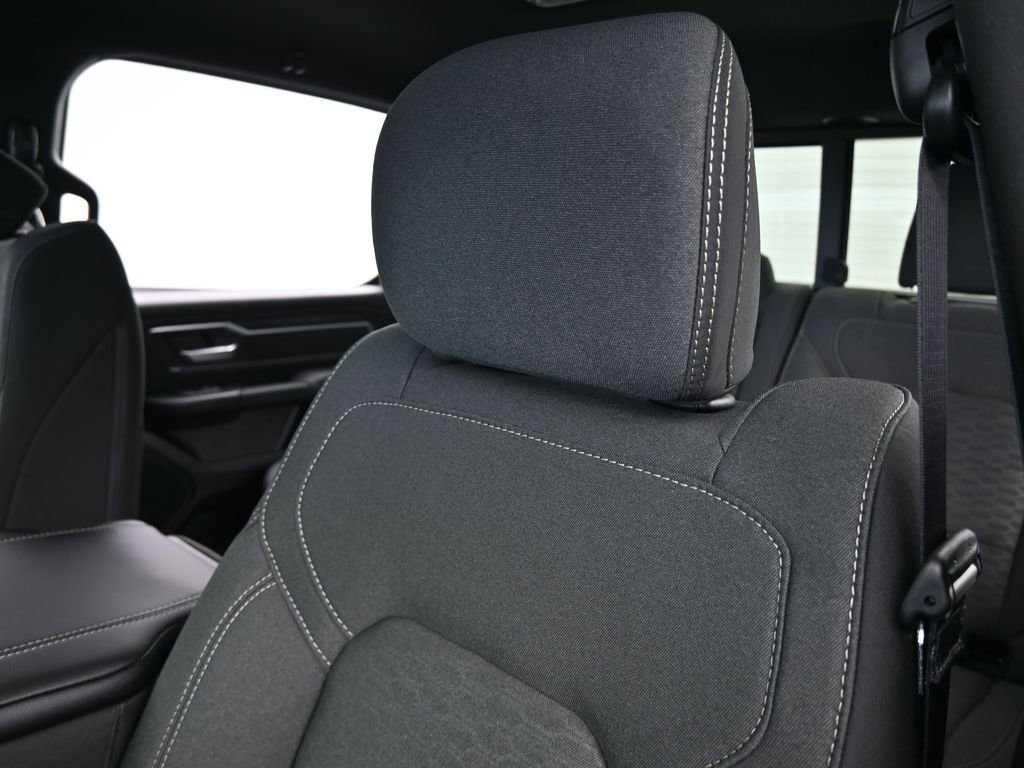 Used 2026 RAM 1500 Big Horn AWD/4WD image 16