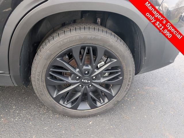 Used 2023 Kia Seltos Nightfall Edition AWD/4WD image 21