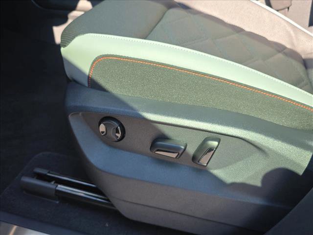 New 2026 Volkswagen Atlas Peak Edition image 6