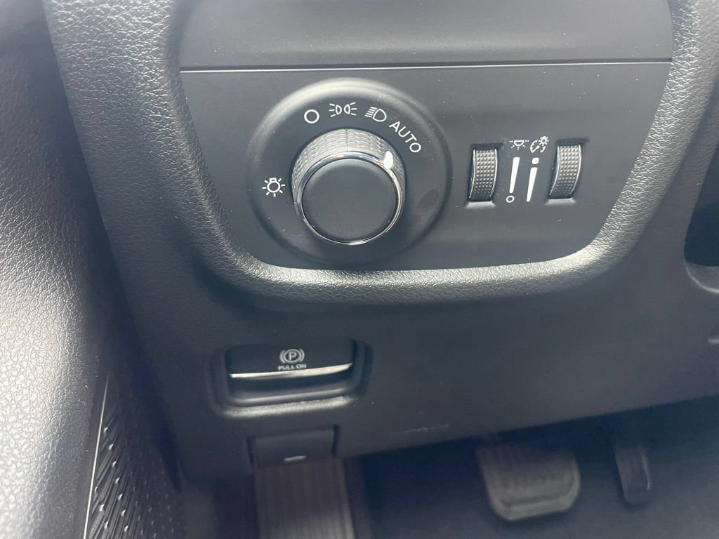 New 2026 Jeep Grand Cherokee Laredo X AWD/4WD image 15