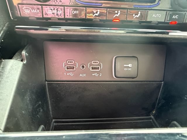 Used 2023 Jeep Grand Cherokee L Overland AWD/4WD image 18