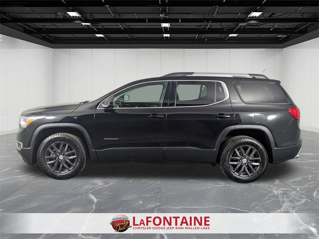 Used 2018 GMC Acadia SLT image 2