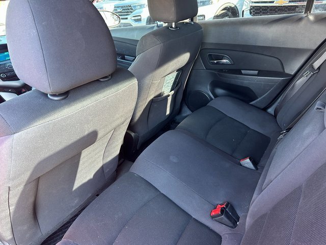 Used 2016 Chevrolet Cruze LT image 26