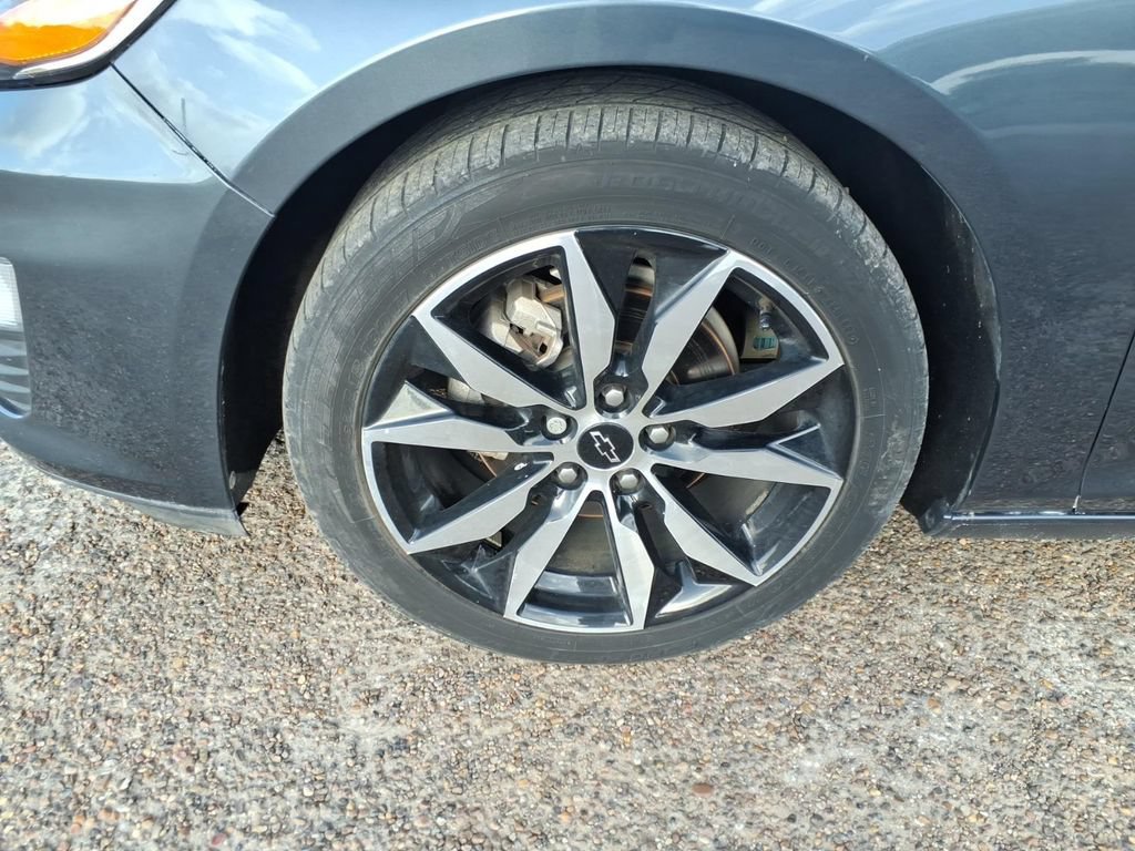 Used 2021 Chevrolet Malibu RS FWD image 10