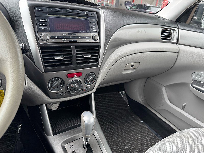 Used 2011 Subaru Forester 2.5X w/ Alloy Wheel Value Pkg image 13