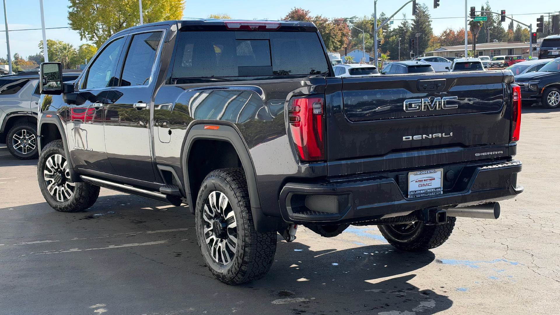 New 2026 GMC Sierra 2500 Denali Ultimate w/ Max Trailering Package AWD/4WD image 7