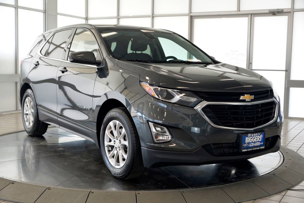 Used 2020 Chevrolet Equinox LT image 2