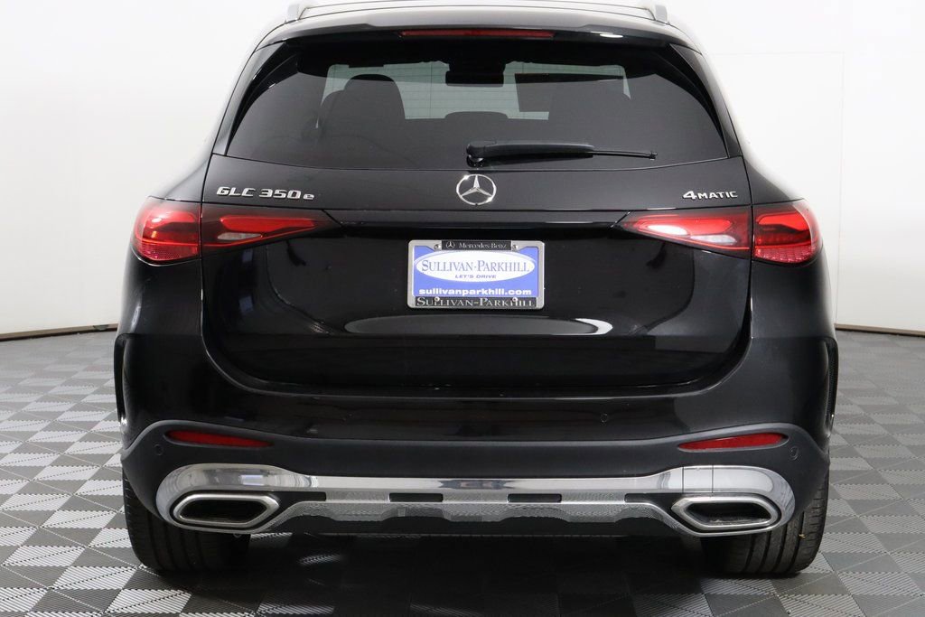 Used 2025 Mercedes-Benz GLC 350e GLC 350e image 9