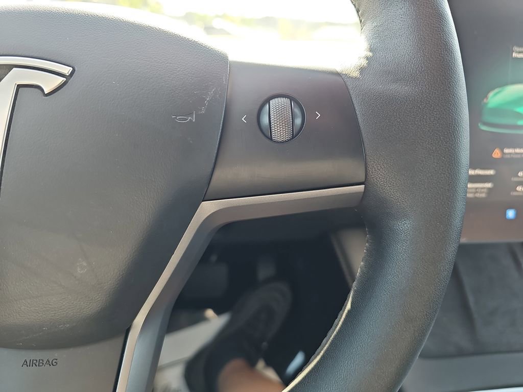 Used 2023 Tesla Model 3 Standard Range RWD image 22