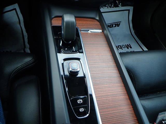 Used 2024 Volvo S60 B5 Ultimate image 20