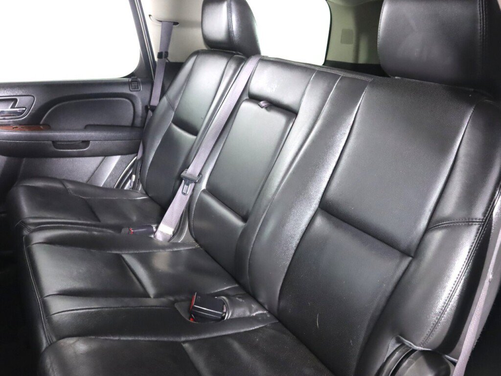 Used 2013 GMC Yukon SLT AWD/4WD image 29