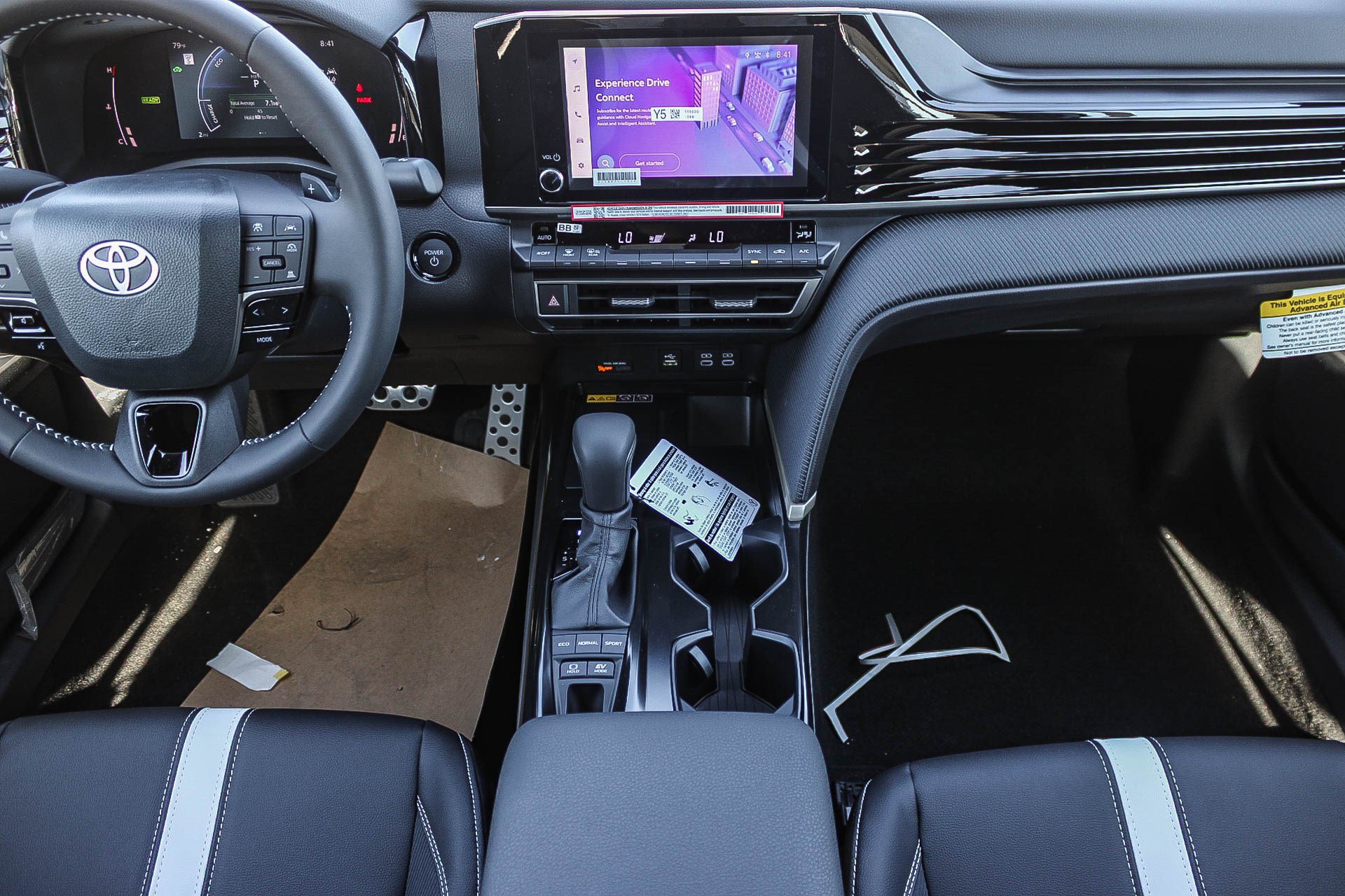 New 2026 Toyota Camry SE FWD image 15