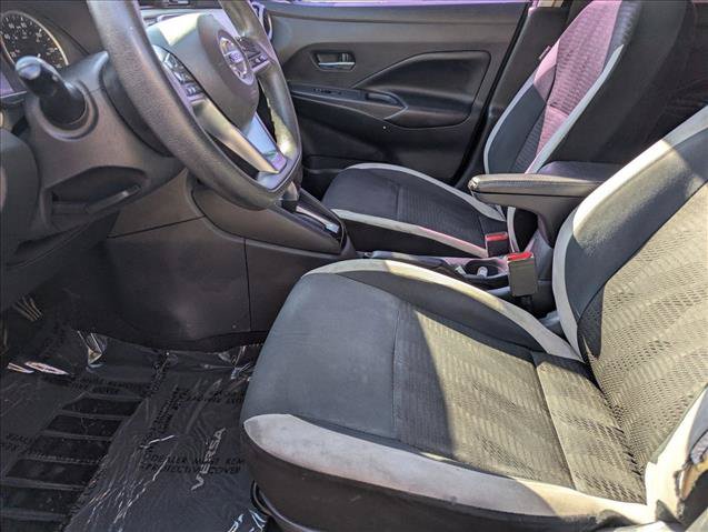 Used 2020 Nissan Versa SV w/ Trunk Package FWD image 14