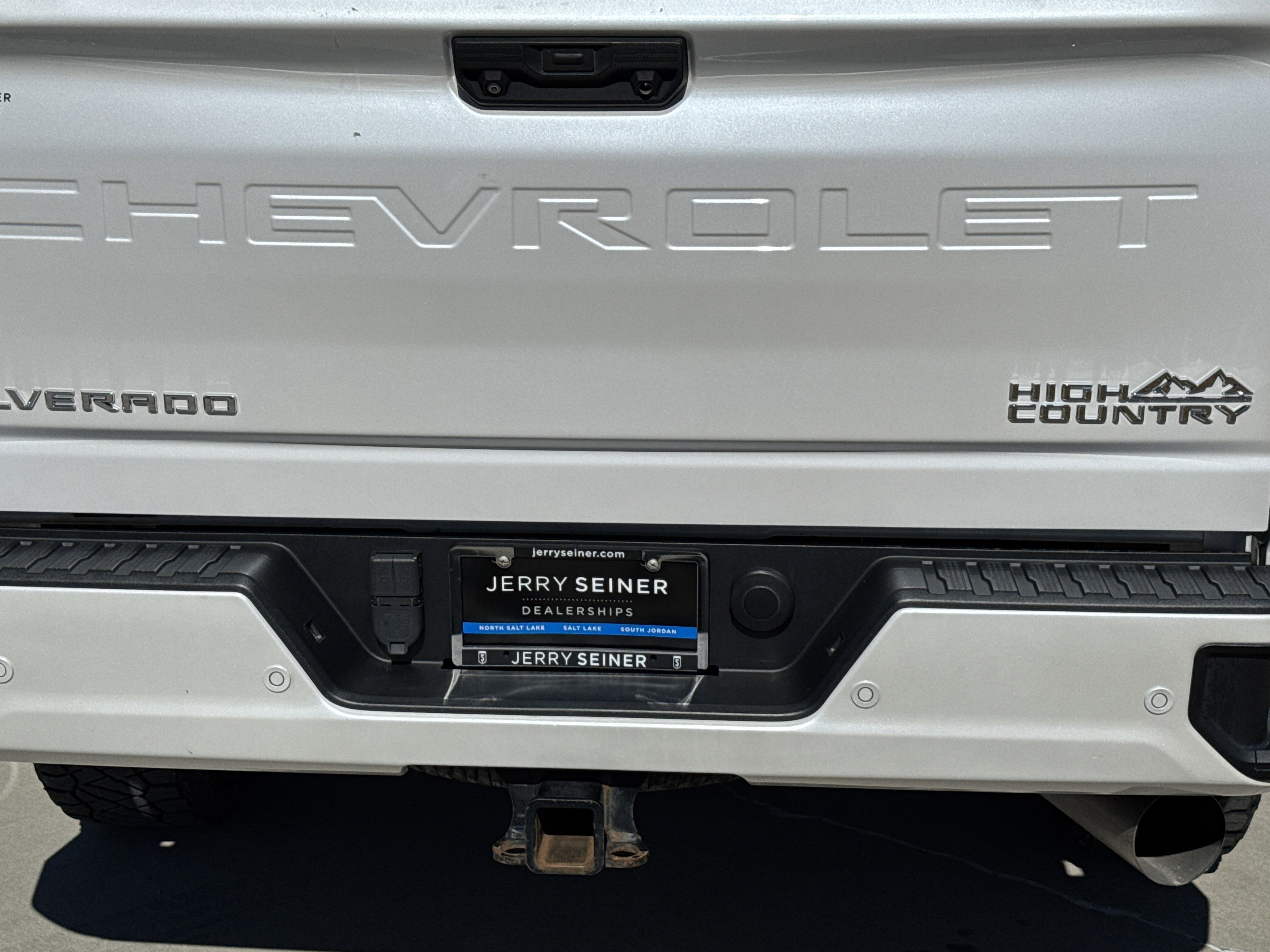 Used 2020 Chevrolet Silverado 3500 High Country w/ Z71 Off-Road Package image 13