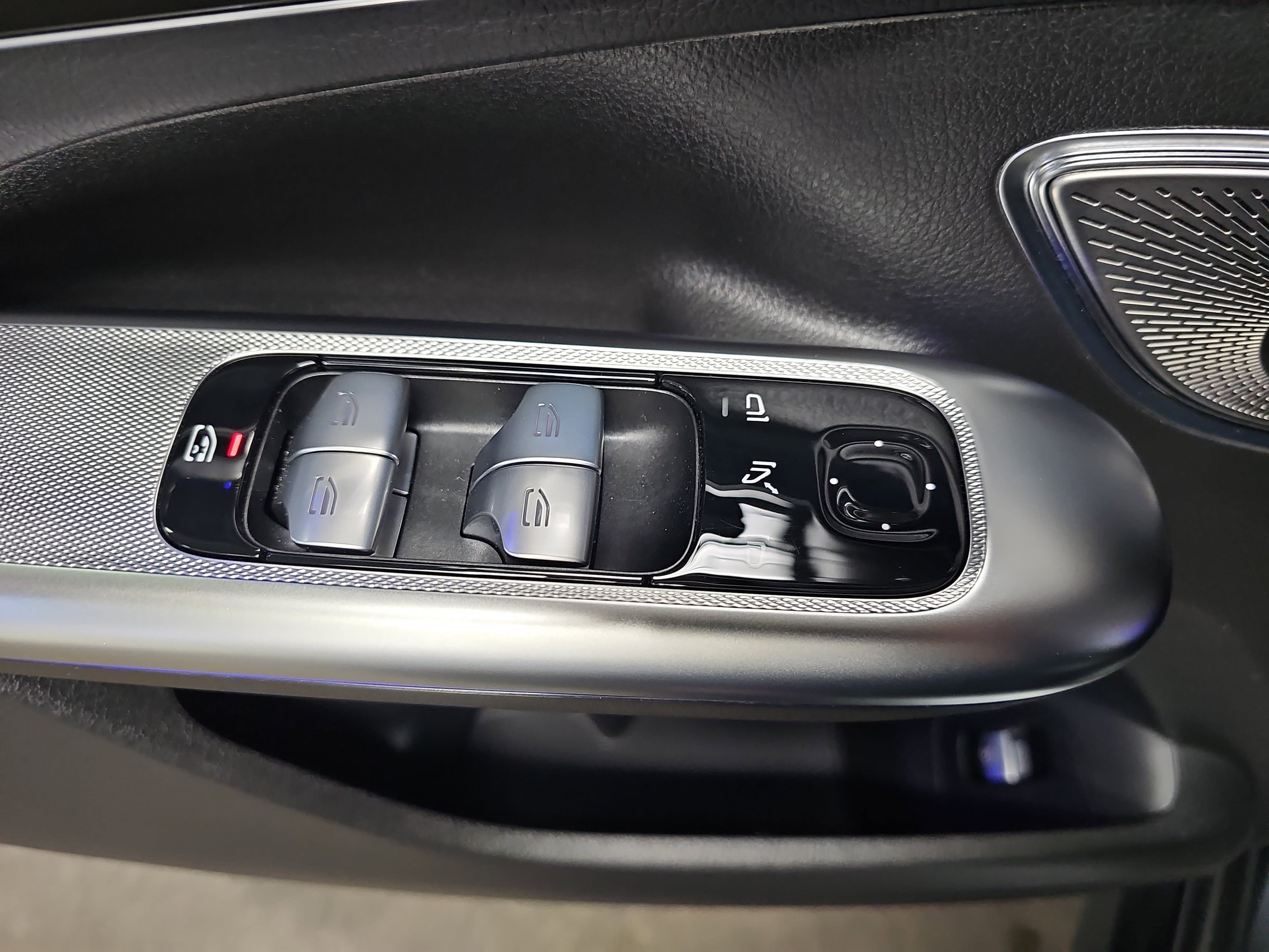 Certified 2025 Mercedes-Benz EQE 350+ SUV image 30