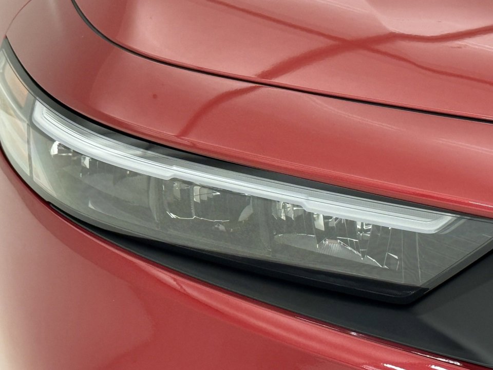 New 2025 Honda Accord LX image 4