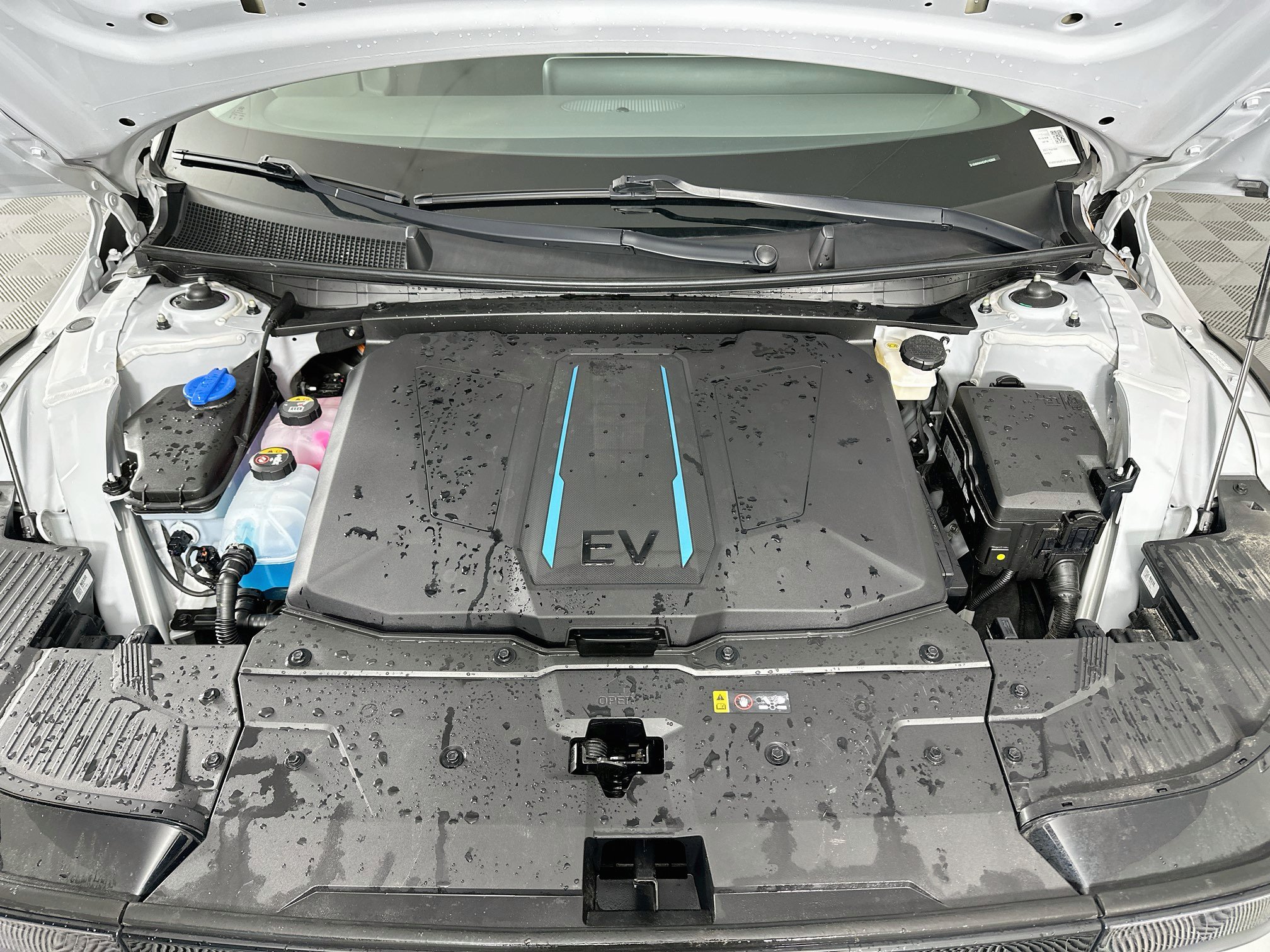 Used 2023 Hyundai Ioniq 5 SE RWD image 32