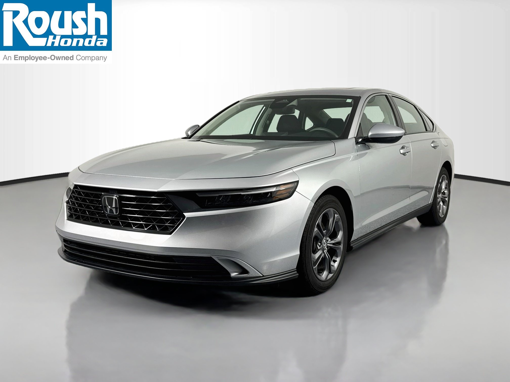 Certified 2024 Honda Accord EX image 1